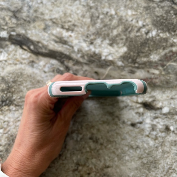 iPhone 7 Speck case - Picture 3 of 5